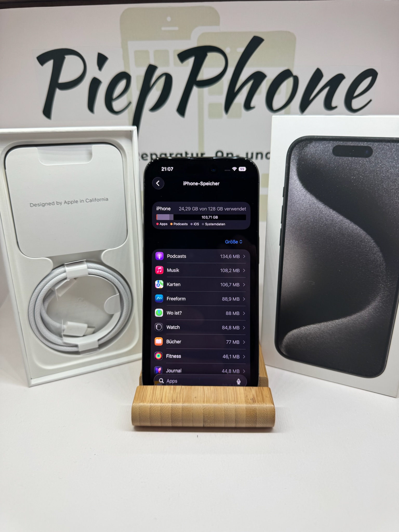 Apple IPhone 15 Pro mit 128 GB in titan black Akku NEU – Bild 2