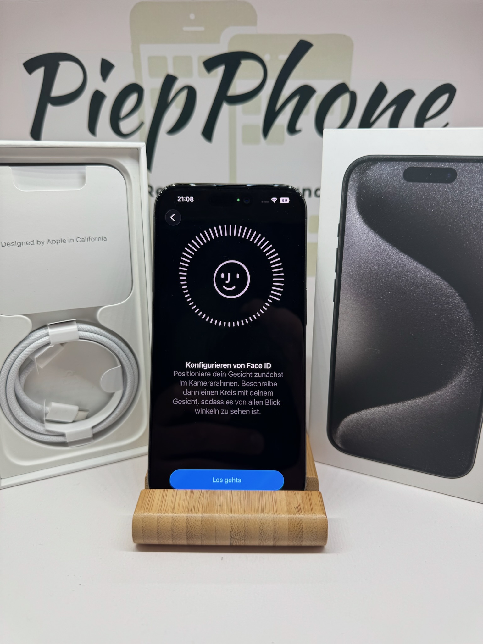 Apple IPhone 15 Pro mit 128 GB in titan black Akku NEU – Bild 4