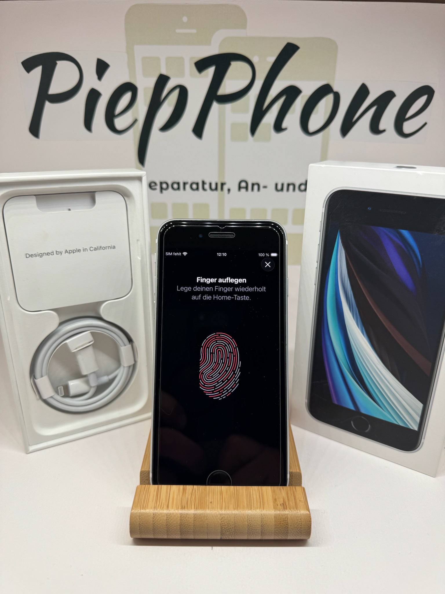 Apple iPhone SE 2020 mit 64 GB in weiß AKKU NEU – Bild 3