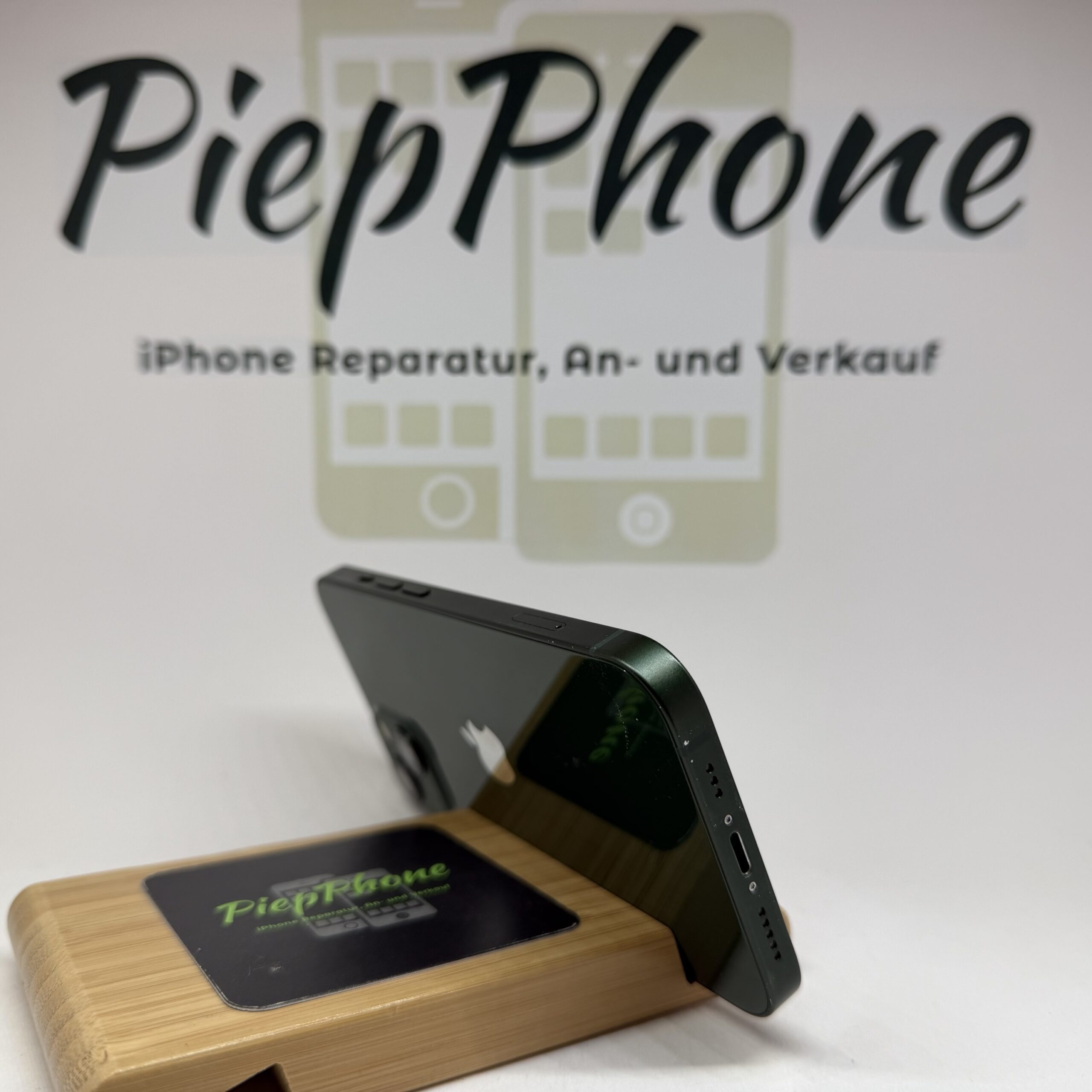 Apple iPhone 13 mit 128GB in green Akku NEU Guter Zustand – Bild 8